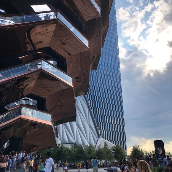 Meet your Posher, Erin. Posh Ambassador - Picture 6 of 9